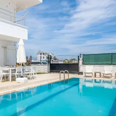 Villa Dazzling With Private Pool In Antalya *