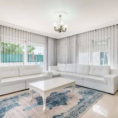 Dazzling With Private Pool In Antalya Villa Belek